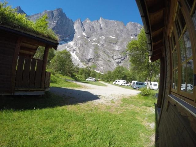 Trollveggen Camping 욘달스네스 외부 사진