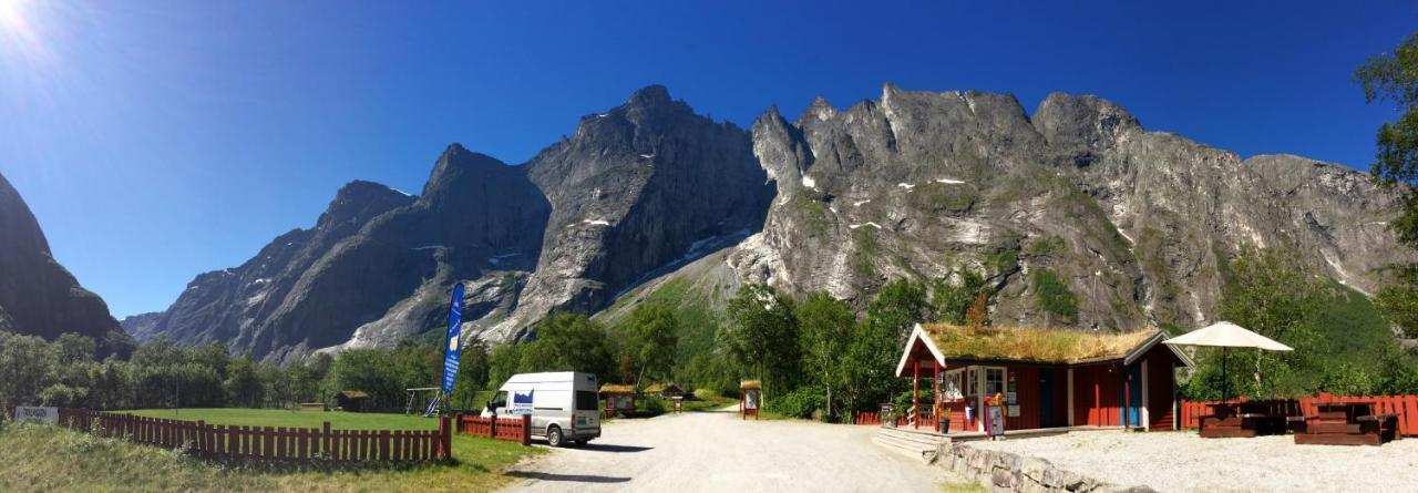 Trollveggen Camping 욘달스네스 외부 사진