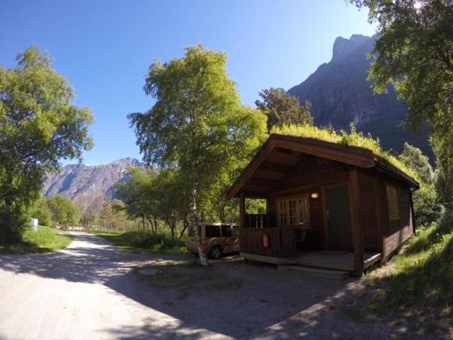Trollveggen Camping 욘달스네스 외부 사진